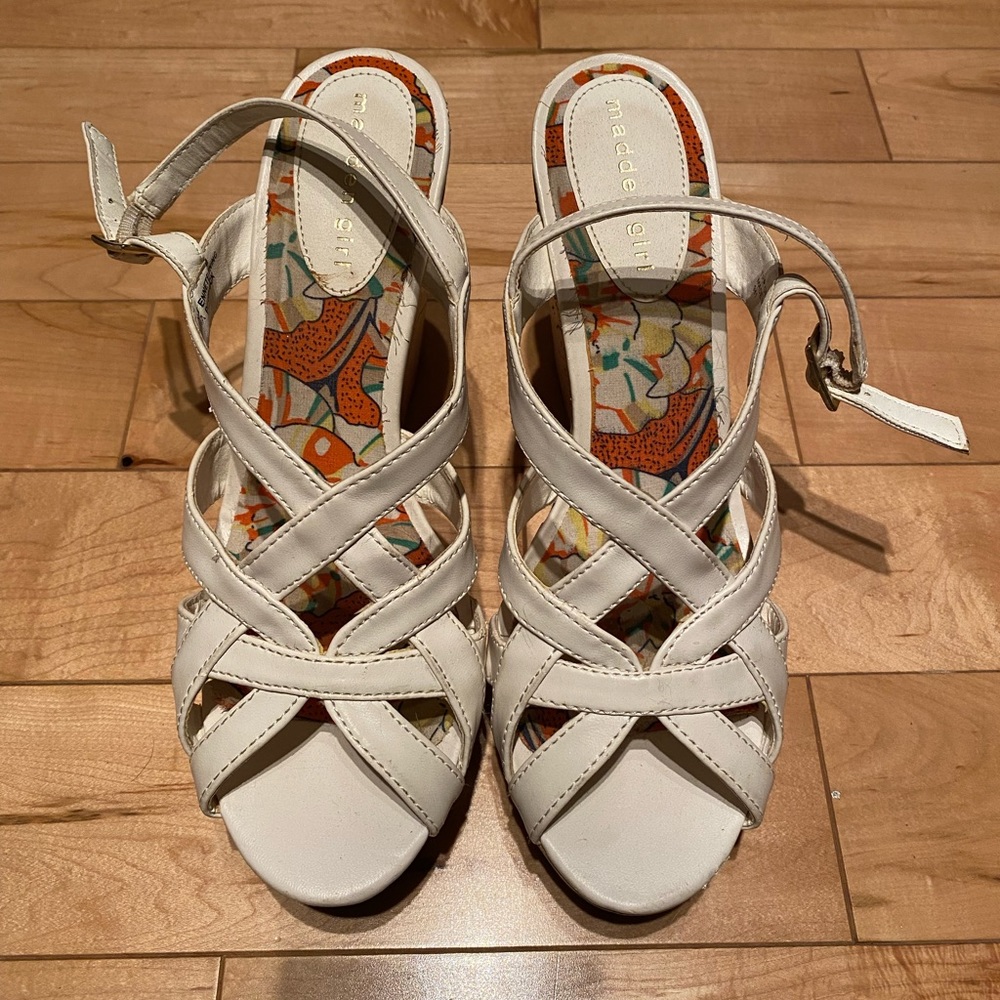 9.5 wedge heels